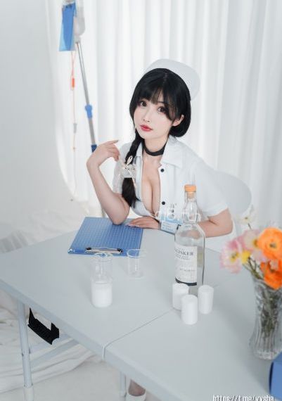 国产成人无码精品久久久蜜臀_1080超清免费观看