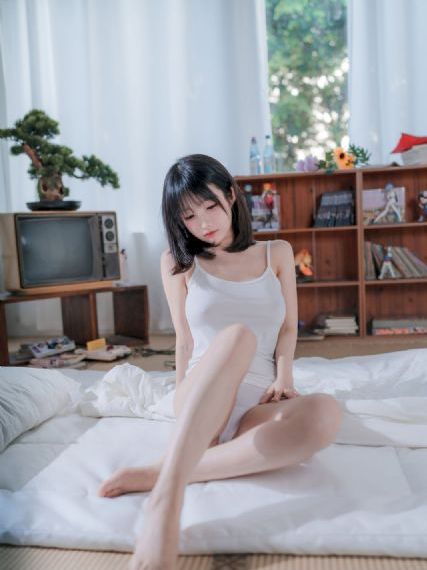 亚州影院未满十八_蓝光在线播放