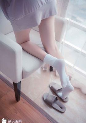 日本三级吃奶乳视频在线播放_720在线播放