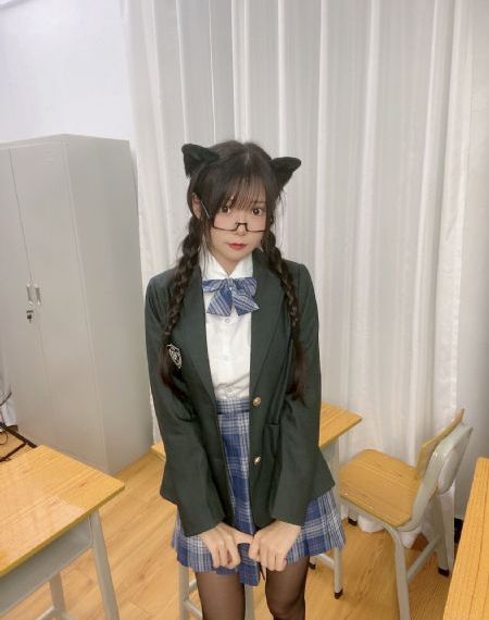 日本高新在线亚洲视频看看_超清免费播放
