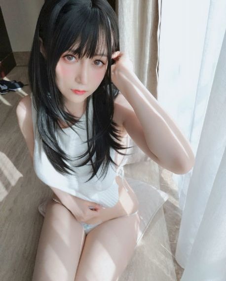 美女图片全裸_BD英语高清完整版播放