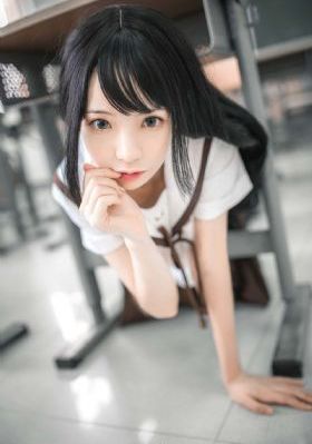 小受穿越末世被肉到哭H_蓝光电影免费在线