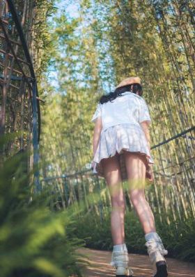日本足恋vk_高清电视剧在线观看